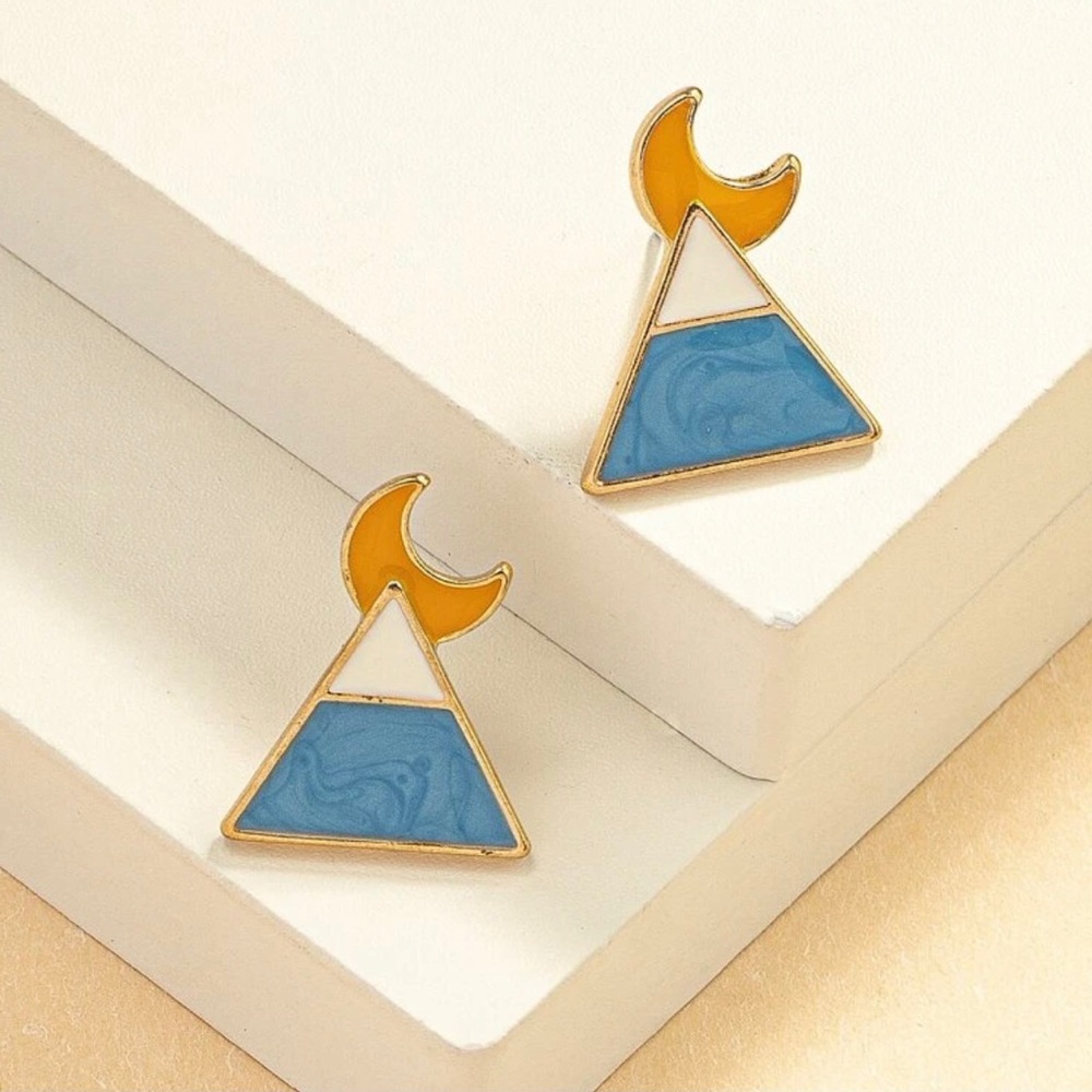 “Crescent Moon Over Mountain Peak” Blue Swirl Enamel Snowcapped Nature Gold Stud